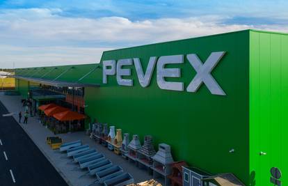 Unatoč krizi,  trgovački lanac Pevex otvorio je 26. prodajni centar u Vinkovcima