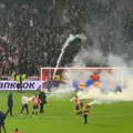 VIDEO Kaos nakon Zvezdine pobjede! Huligani bacali baklje