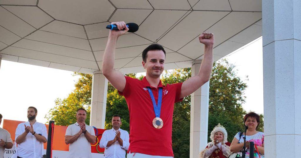 VIDEO Bjelovarčani dočekali svog brončanog olimpijca! Evo koji je iznos dobio za medalju