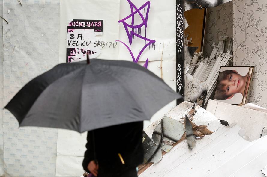 Zagreb: Popadali plakati u cnetru grada 