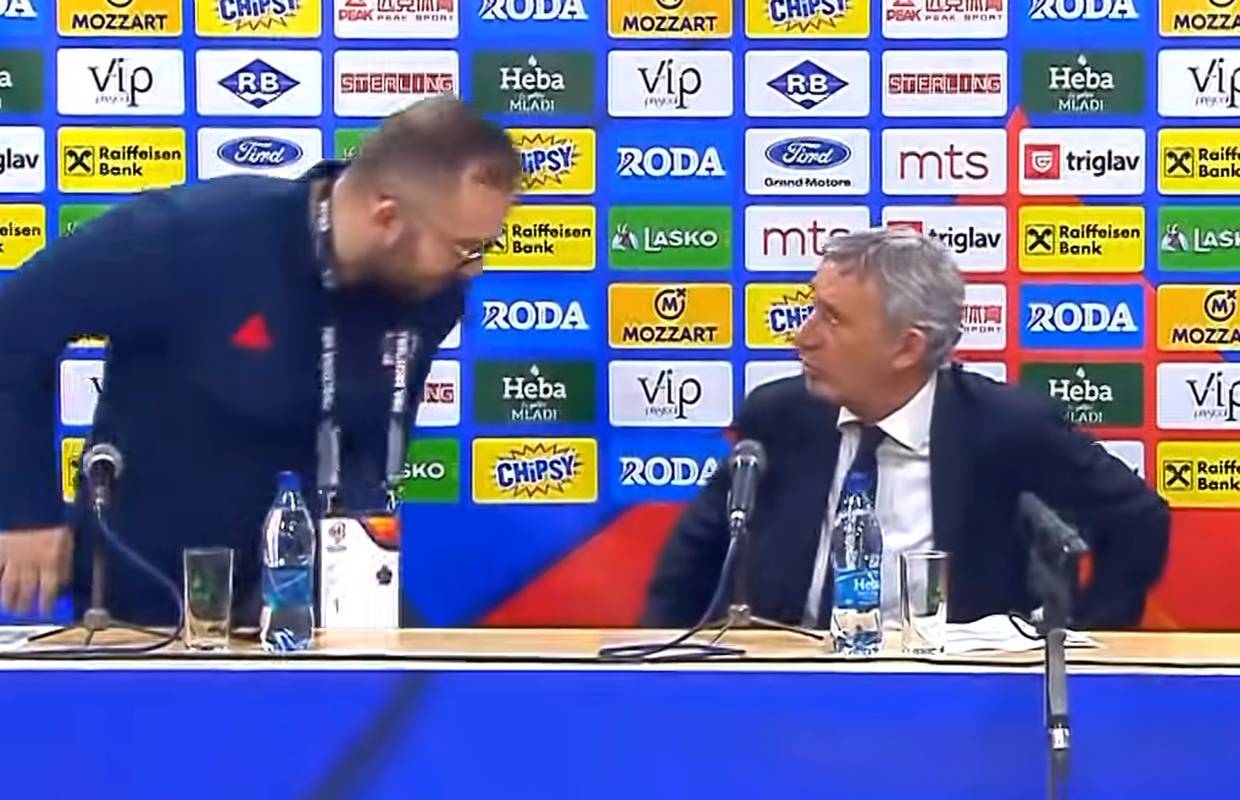 VIDEO Srpski izbornik nasmijao novinare: Kakve su ovo stolice?