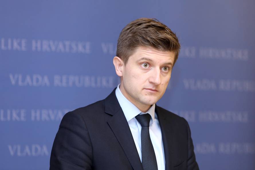 Marić objasnio promjene: PDV ipak neće smanjiti na 24 posto