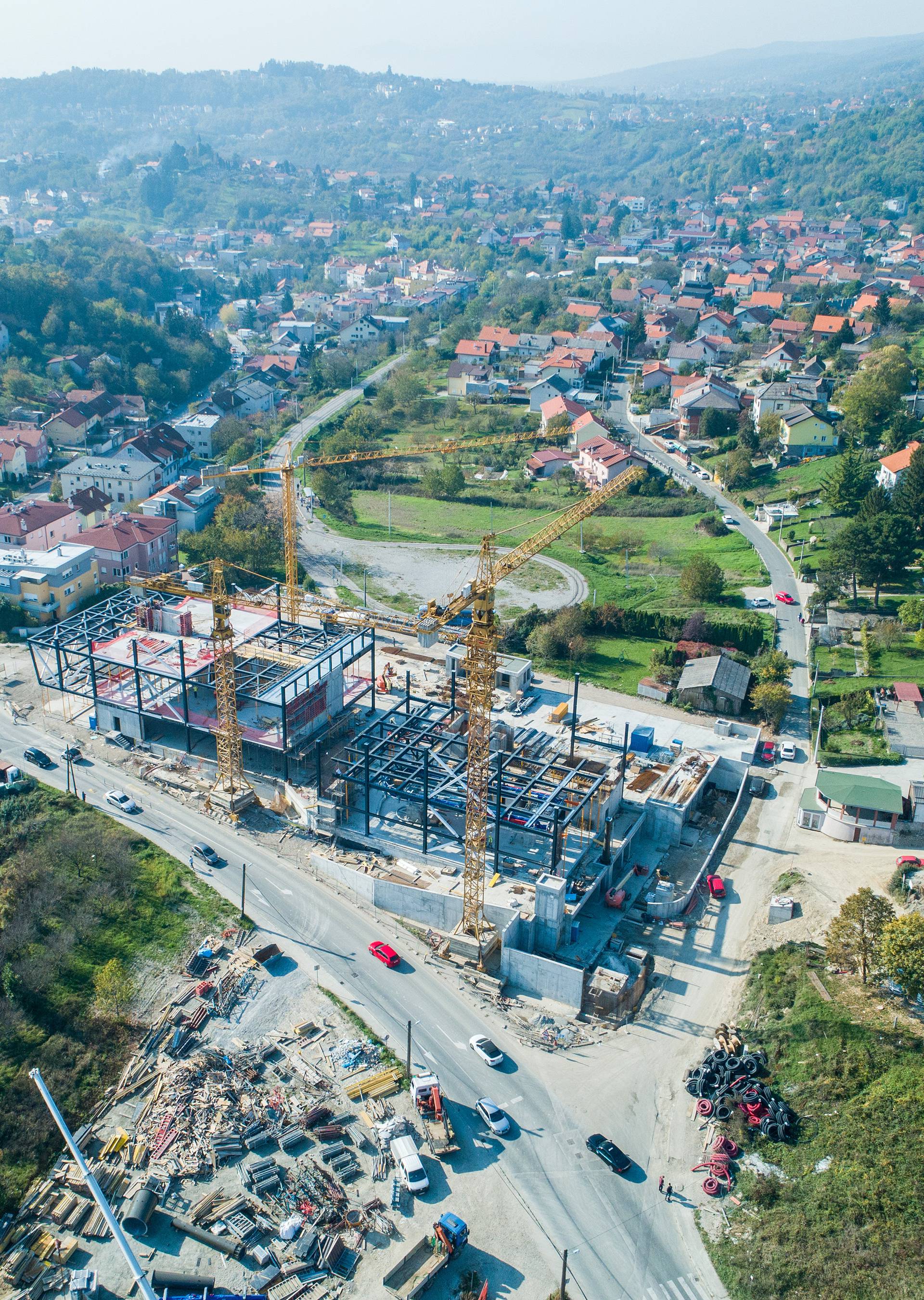 Ovo je donja stanica žičare u Zagrebu, gotova je do svibnja