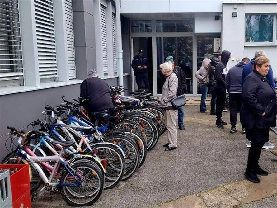 FOTO Ove bicikle je međimurska policija prodavala na javnoj dražbi, najjeftiniji je bio 2 eura