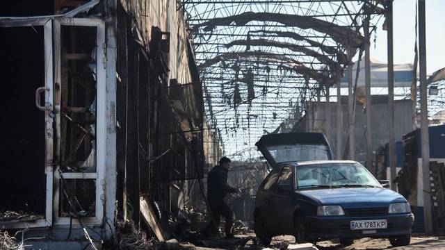 Rusi pogodili tvornicu u Sumiju, curi amonijak: 'Kontaminirano je područje od dva kilometra'