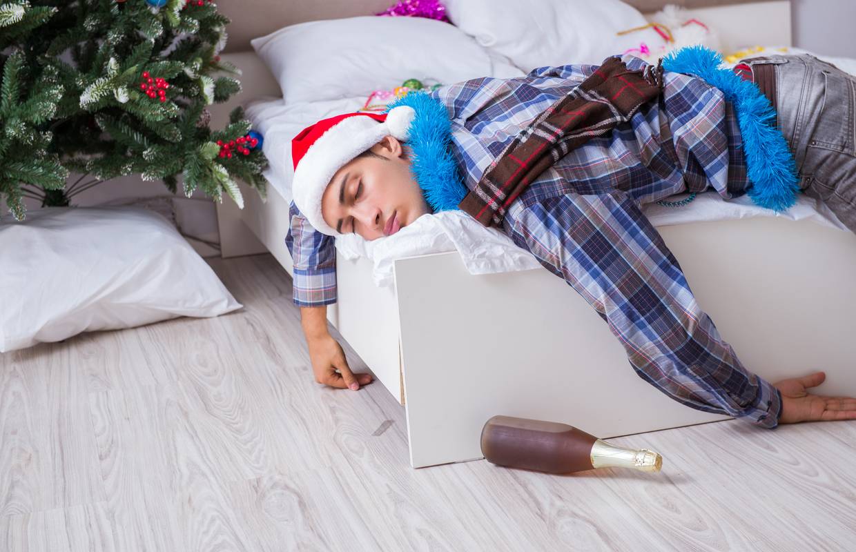 Ako pretjerujete u alkoholu, to nosi puno više problema od glavobolje i mučnine drugi dan