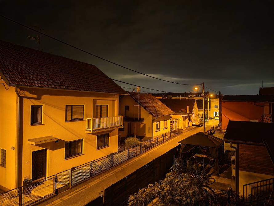 Isprobali smo Honor 400 Pro: Može baš sve kao duplo skuplji