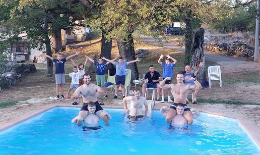 U Zagori nemaju more, ali zato imaju bazen: 'Ma kakav Split i Bačvice, ovo su pravi gušti!'