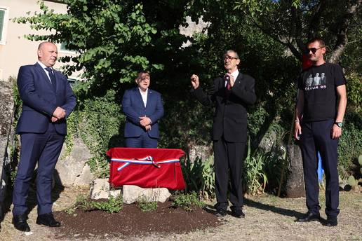 Ministri i saborski zastupnici u Kninu: Oluja je promijenila rat, a branitelji su neprocjenjivi