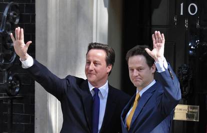 Clegg kritizirao šefa: Britanija će postati 'usamljenik Europe'