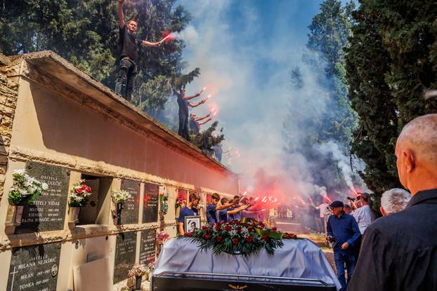 Split: Posljednji ispraćaj Ive Bege Hajdukovog igrača na Lovrincu