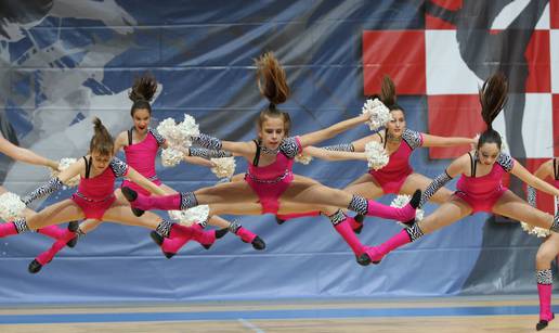 Novi sport: I cheerleadersice se pripremaju za Olimpijske igre...