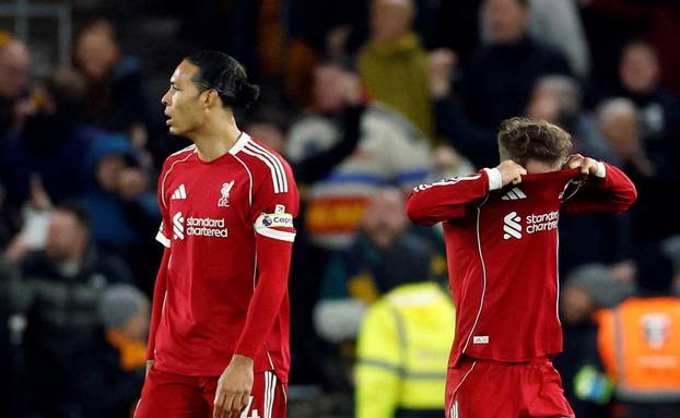 Premier League - Wolverhampton Wanderers v Liverpool
