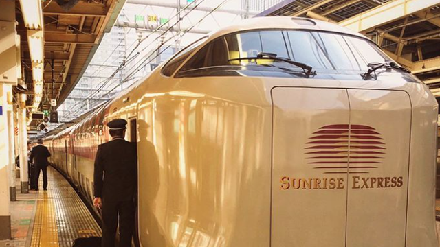 Kako japanski vlakovi izgledaju iznutra - nije ni čudno da ih vole