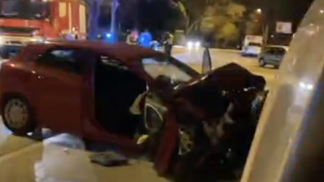 VIDEO Teška prometna u Splitu: Dvoje ljudi prevezli u bolnicu