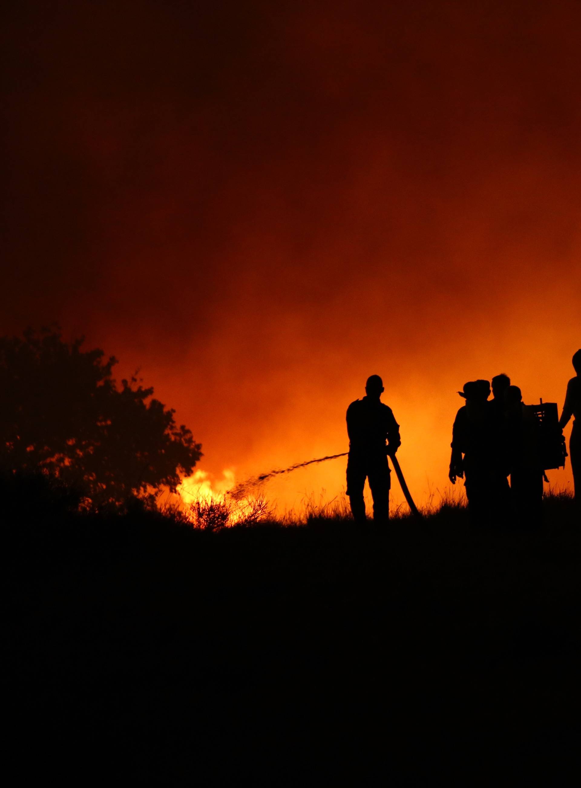 Lokalizirali požar na Hvaru: Izgorjelo je 40 hektara šume
