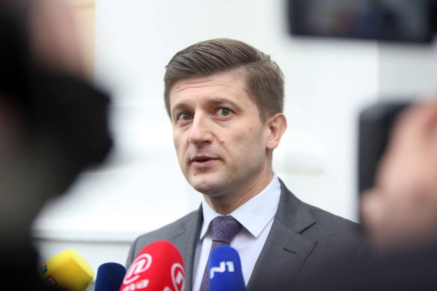 Karlovac: Izjave za medije nakon sjednice Vlade