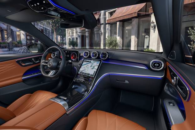 Vertraute Stärke auf einem neuen Niveau: Die neue Mercedes-Benz C Klasse bleibt sich treu – und wächst über sich hinausThe new Mercedes-Benz C-Class: Refined strength. Trusted continuity.