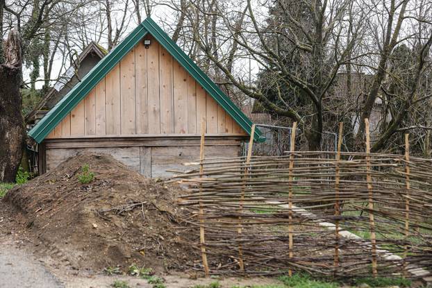 Zagreb: Kuća na adresi Oporovečki vinogradi 127