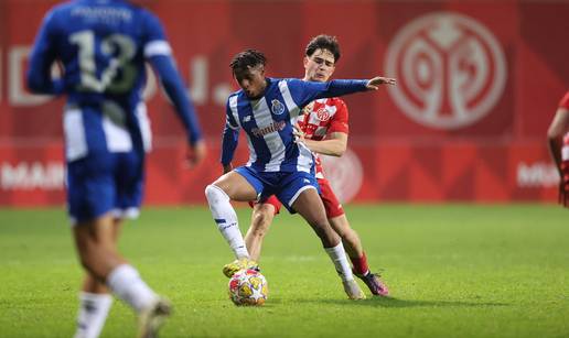 Dinamo: Nikoga nismo oteli, Porto truje javnost, a klub je tražio od Varele tri milijuna €