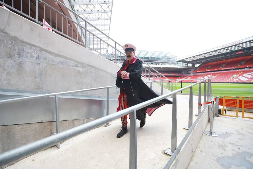 Liverpool: Let 3 i delegacija Hrvatske posjetili stadion Anfield