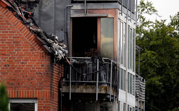 Plane crashes into a residential building in Wesel