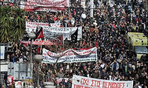 Eurozona je odgodila odluku o zajmu od 12 mld. € za Grčku