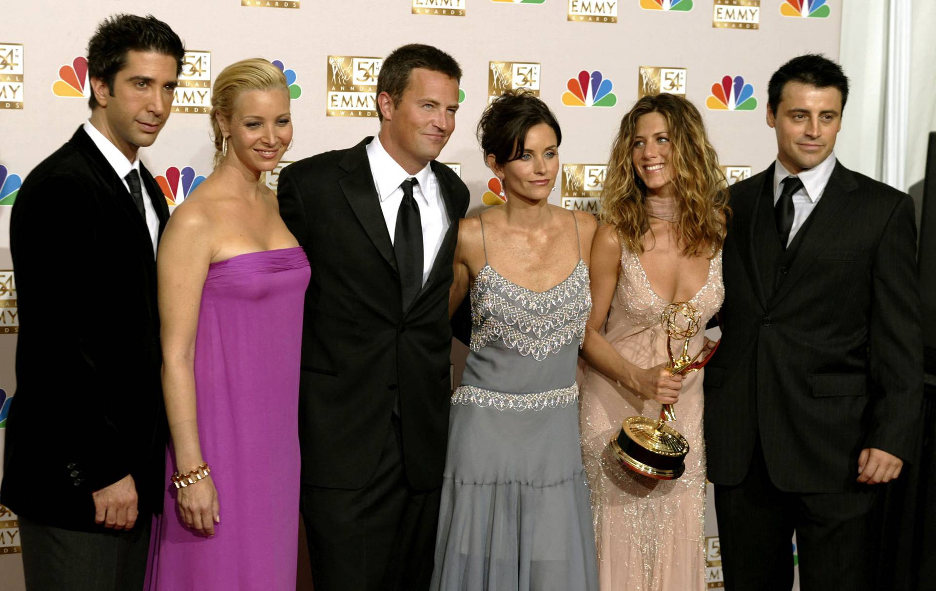 FILE PHOTO: FRIENDS CAST APPEARS WITH WINNER JENNIFER ANISTON AT EMMY AWARDS.