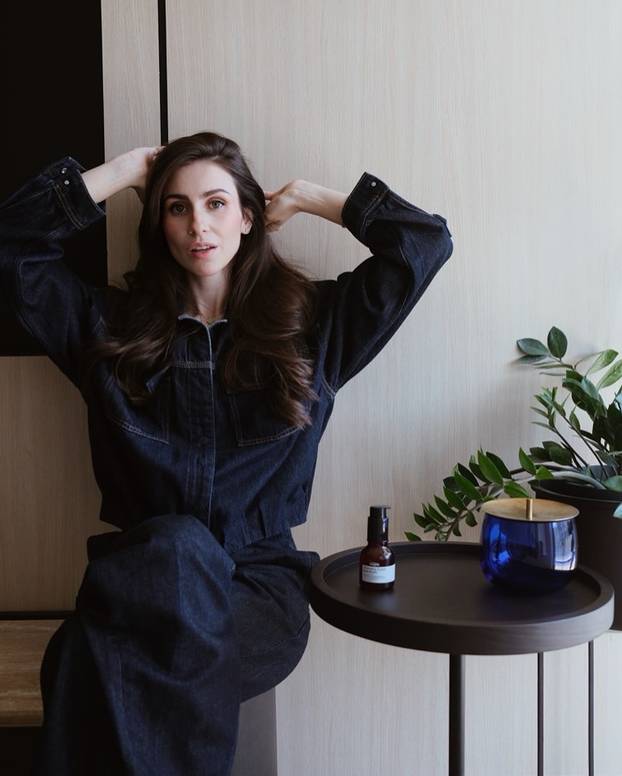 FOTO Bivša klizačica osvojila je Livakovića. Skrivala je trbuh na utakmici, sad su dobili prinovu