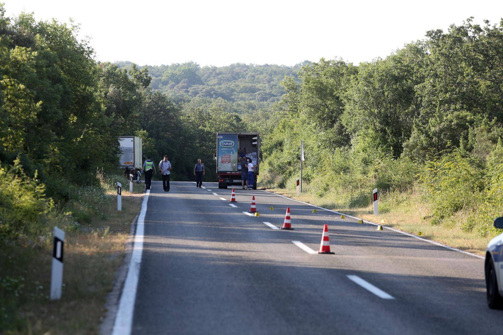 Teška nesreća na Krku: Pješak poginuo pod kotačima kamiona