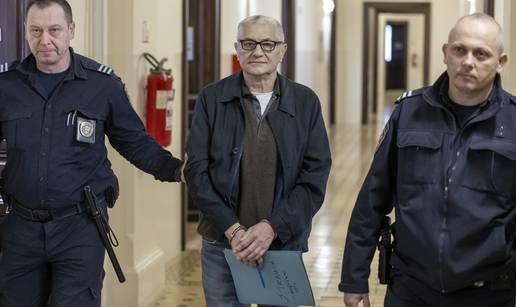 Šokantno svjedočenje ratnom zločincu: 'Vojnim transporterom prešli su preko glave mladića'