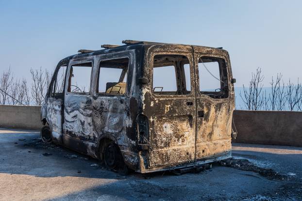 Posljedice katastrofalnog požara u mjestu Celina Staro Selo kod Omiša 