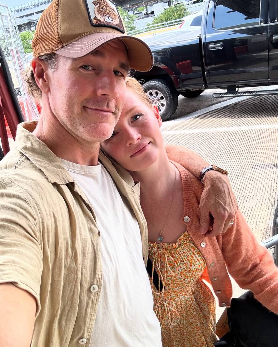 Supruga Jamesa Van Der Beeka: U tajnosti smo obnovili zavjete dva dana prije njegove smrti