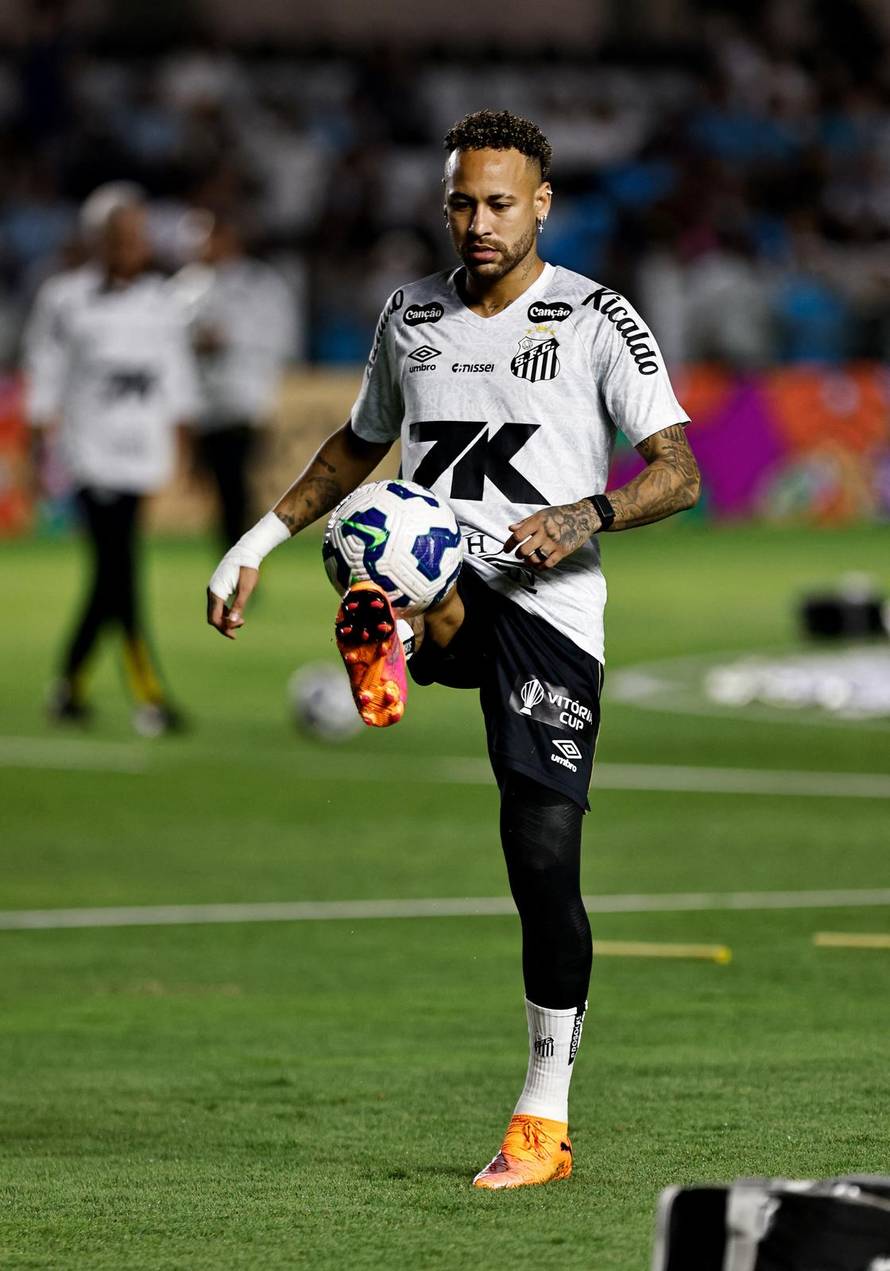 Brasileiro Championship - Santos v Sport Recife