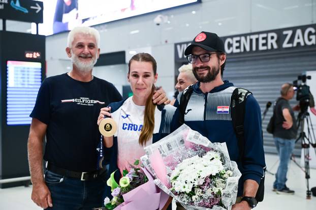 Zagreb: Povratak Sare Kolak nakon zlatne medalje u bacanju koplja na Europskom prvenstvu u Birminghamu