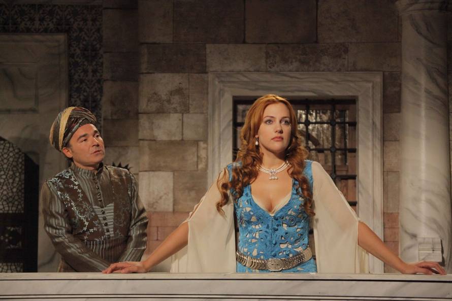 Izrezali je iz najave: Meryem Uzerli ipak izbacili iz serije?