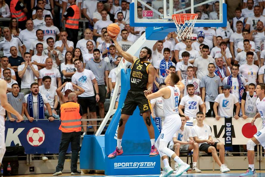 Zadar: Treća utakmica finala doigravanja HT Premijer lige između Zadra i Splita