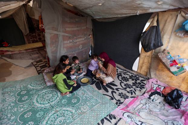 Gazan mother pleads for help as hunger crisis deepens