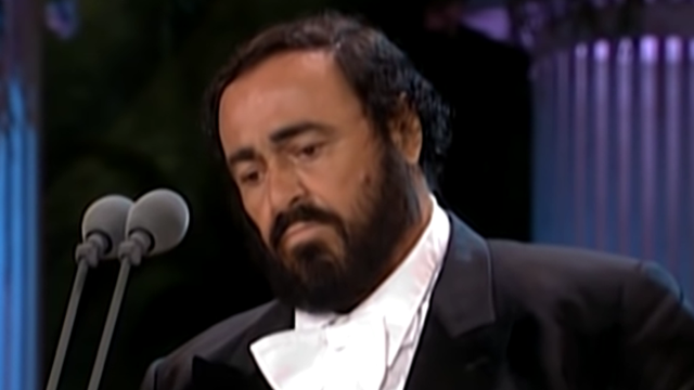 Luciano Pavarotti posthumno dobiva zvijezdu na Stazi slavnih