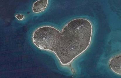 Stranci se zaljubili u otok Galešnjak srcolikog obilka