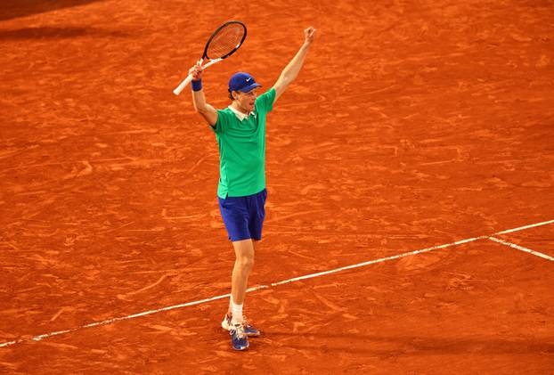 Sonner handled Djokovic! Italian went to the Roland Garros finals