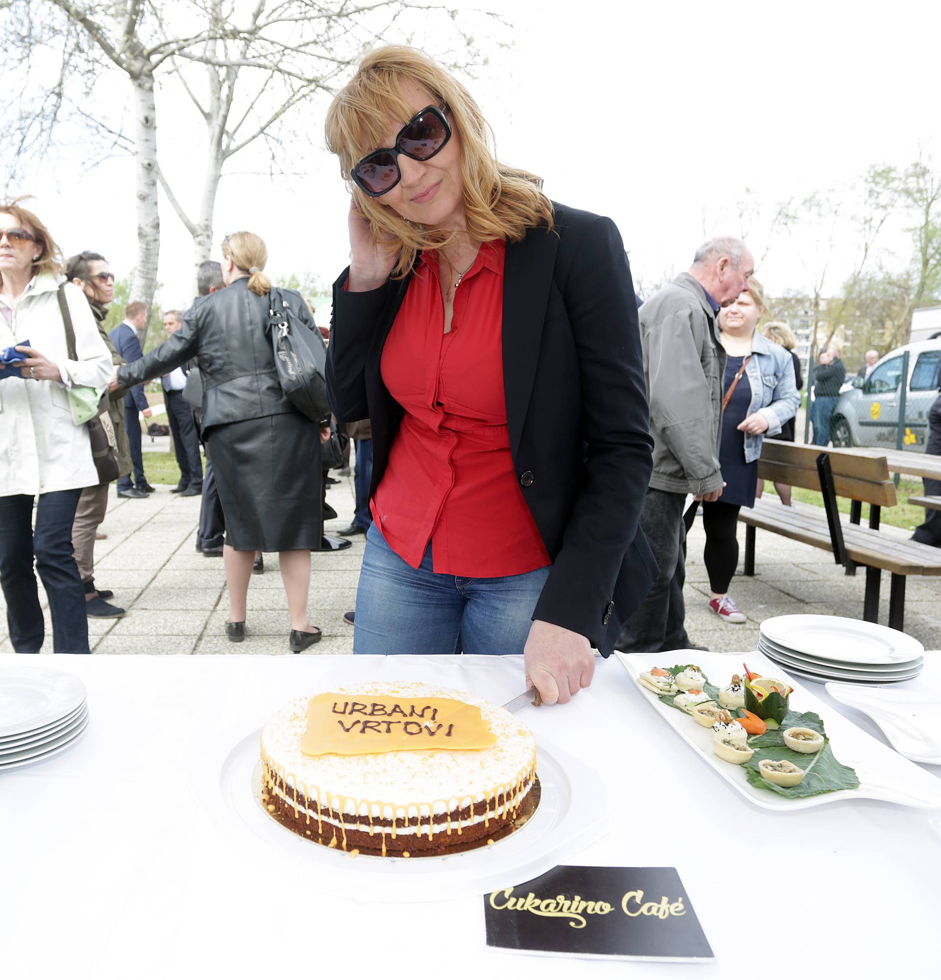 Vrhunske torte i kava u zagrebačkom Caffeu Cukarino