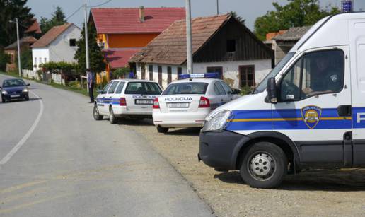 Napali su policijsku ophodnju: Ozlijeđeni policajac i napadač 