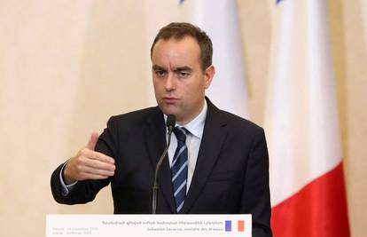 Francuski sindikati premijeru: 'Ukinite fiskalne rezove...'