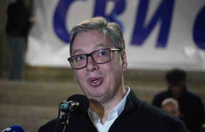 Vučić uoči obljetnice tragedije u Novom Sadu: 'I ja sam griješio. Zapalit ću svijeću za stradale...'