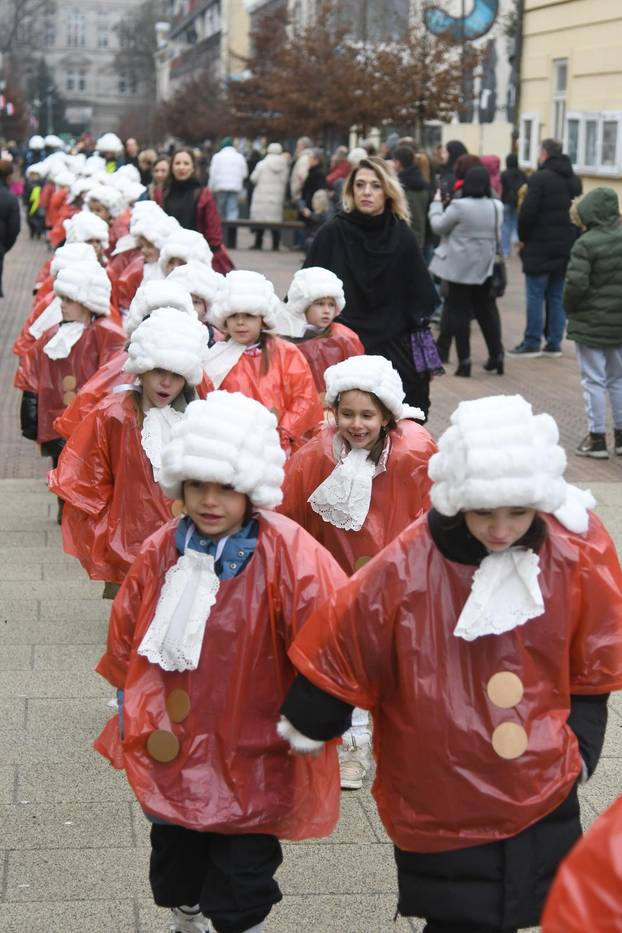 Bjelovar: Gradski Mali fašnik okupio oko tisuću maskiranih sudionika