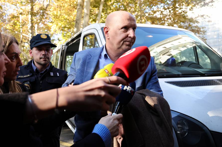 Pravni eksperti: 'Naravno da je objava poruka javni interes! Pa, ne radi se ovdje o Burkini Faso'