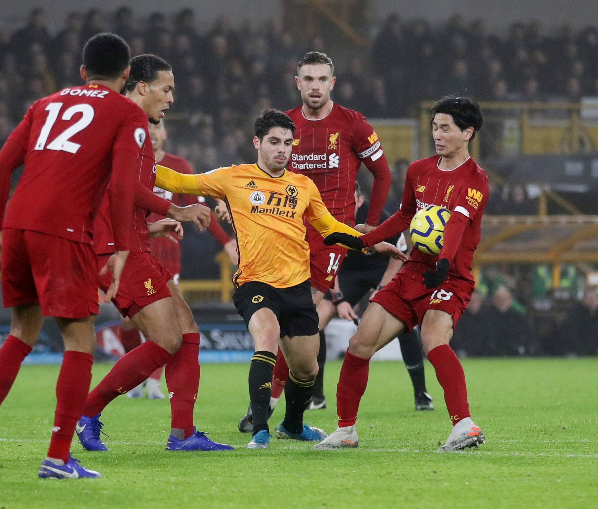 Premier League - Wolverhampton Wanderers v Liverpool