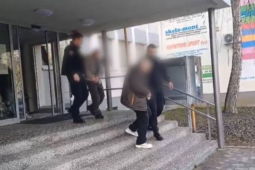 Poruke otkrile farmu strave u Slavoniji. Na njoj su silovali &zcaron;ivotinje: 'Bit &cacute;e jo&scaron; uhi&cacute;enja'