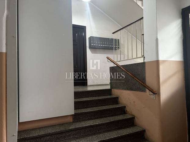 FOTO Ovo još niste vidjeli! Stan je u podrumu Zagreba. 'Drven', ima 30 m2. Cijena? Iznenađenje